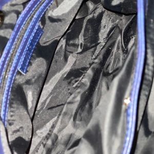 Beautiful blue hand bag for women never used